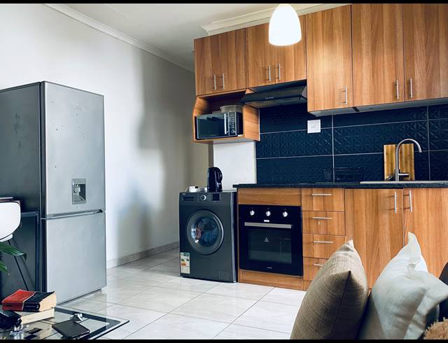 1 BEDROOM APARTMENT RENTED IN GALLO MANOR